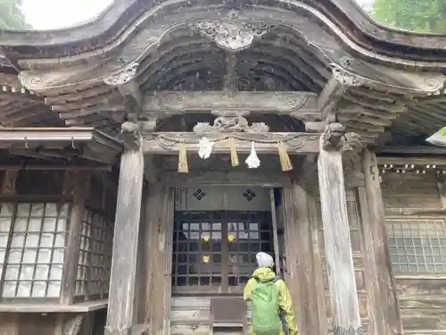 下山神社の本殿・本堂