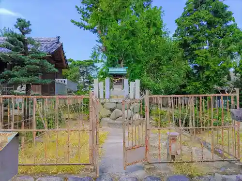 八幡社（下起北）の末社