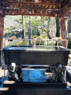 西新井大師総持寺の手水舎