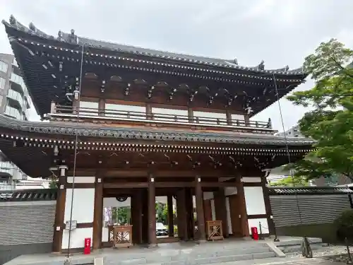 伝通院の{uncategorized: "未分類", other: "その他", undefined: "問題あり", building: "その他建物", grave: "お墓", sacred_gate: "鳥居", guardian: "狛犬", statue: "像", buddha: "仏像", history: "歴史", nature: "自然", garden: "庭園", animal: "動物", pagoda: "塔", temizu: "手水舎", mountain_gate: "山門・神門", sanctuary: "本殿・本堂", subordinate: "末社・摂社", art: "芸術", scenery: "景色", jizo: "地蔵", ema: "絵馬", goshuin: "御朱印", omikuji: "おみくじ", items: "授与品その他", amulet: "お守り", goshuincho: "御朱印帳", eats: "食事", festival: "お祭り", votive_dance: "神楽", shichigosan: "七五三参", wedding: "結婚式", experience: "体験その他", initially: "初詣", around: "周辺", anti_infection: "感染症対策"}