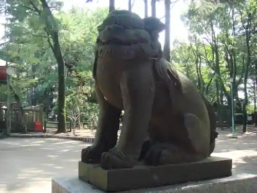 飯香岡八幡宮の狛犬