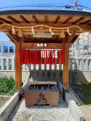 赤手拭稲荷神社の{uncategorized: "未分類", other: "その他", undefined: "問題あり", building: "その他建物", grave: "お墓", sacred_gate: "鳥居", guardian: "狛犬", statue: "像", buddha: "仏像", history: "歴史", nature: "自然", garden: "庭園", animal: "動物", pagoda: "塔", temizu: "手水舎", mountain_gate: "山門・神門", sanctuary: "本殿・本堂", subordinate: "末社・摂社", art: "芸術", scenery: "景色", jizo: "地蔵", ema: "絵馬", goshuin: "御朱印", omikuji: "おみくじ", items: "授与品その他", amulet: "お守り", goshuincho: "御朱印帳", eats: "食事", festival: "お祭り", votive_dance: "神楽", shichigosan: "七五三参", wedding: "結婚式", experience: "体験その他", initially: "初詣", around: "周辺", anti_infection: "感染症対策"}