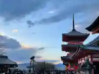 清水寺の{uncategorized: "未分類", other: "その他", undefined: "問題あり", building: "その他建物", grave: "お墓", sacred_gate: "鳥居", guardian: "狛犬", statue: "像", buddha: "仏像", history: "歴史", nature: "自然", garden: "庭園", animal: "動物", pagoda: "塔", temizu: "手水舎", mountain_gate: "山門・神門", sanctuary: "本殿・本堂", subordinate: "末社・摂社", art: "芸術", scenery: "景色", jizo: "地蔵", ema: "絵馬", goshuin: "御朱印", omikuji: "おみくじ", items: "授与品その他", amulet: "お守り", goshuincho: "御朱印帳", eats: "食事", festival: "お祭り", votive_dance: "神楽", shichigosan: "七五三参", wedding: "結婚式", experience: "体験その他", initially: "初詣", around: "周辺", anti_infection: "感染症対策"}