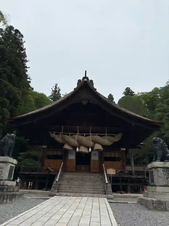 諏訪大社下社秋宮(長野県)