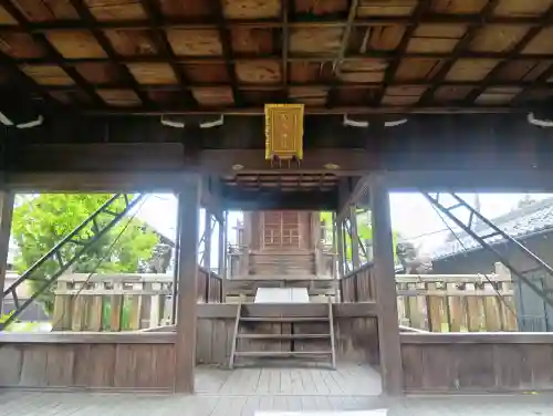 天満神社の{uncategorized: "未分類", other: "その他", undefined: "問題あり", building: "その他建物", grave: "お墓", sacred_gate: "鳥居", guardian: "狛犬", statue: "像", buddha: "仏像", history: "歴史", nature: "自然", garden: "庭園", animal: "動物", pagoda: "塔", temizu: "手水舎", mountain_gate: "山門・神門", sanctuary: "本殿・本堂", subordinate: "末社・摂社", art: "芸術", scenery: "景色", jizo: "地蔵", ema: "絵馬", goshuin: "御朱印", omikuji: "おみくじ", items: "授与品その他", amulet: "お守り", goshuincho: "御朱印帳", eats: "食事", festival: "お祭り", votive_dance: "神楽", shichigosan: "七五三参", wedding: "結婚式", experience: "体験その他", initially: "初詣", around: "周辺", anti_infection: "感染症対策"}