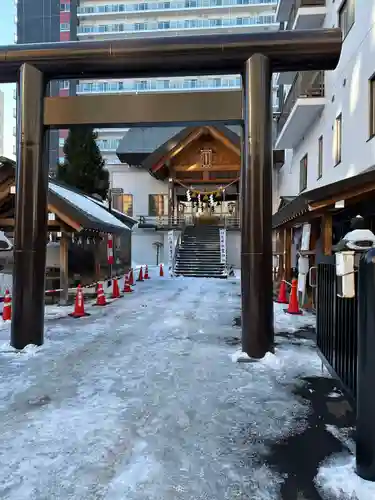 札幌祖霊神社の鳥居