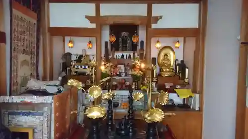 冷泉院の本殿・本堂