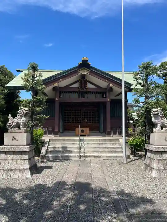熊野神社の{uncategorized: "未分類", other: "その他", undefined: "問題あり", building: "その他建物", grave: "お墓", sacred_gate: "鳥居", guardian: "狛犬", statue: "像", buddha: "仏像", history: "歴史", nature: "自然", garden: "庭園", animal: "動物", pagoda: "塔", temizu: "手水舎", mountain_gate: "山門・神門", sanctuary: "本殿・本堂", subordinate: "末社・摂社", art: "芸術", scenery: "景色", jizo: "地蔵", ema: "絵馬", goshuin: "御朱印", omikuji: "おみくじ", items: "授与品その他", amulet: "お守り", goshuincho: "御朱印帳", eats: "食事", festival: "お祭り", votive_dance: "神楽", shichigosan: "七五三参", wedding: "結婚式", experience: "体験その他", initially: "初詣", around: "周辺", anti_infection: "感染症対策"}