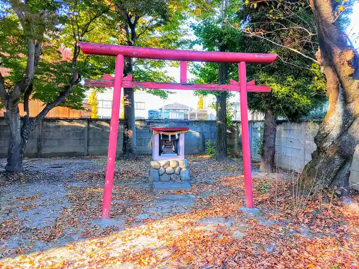 神明社の鳥居