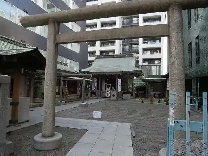 宮益御嶽神社の鳥居