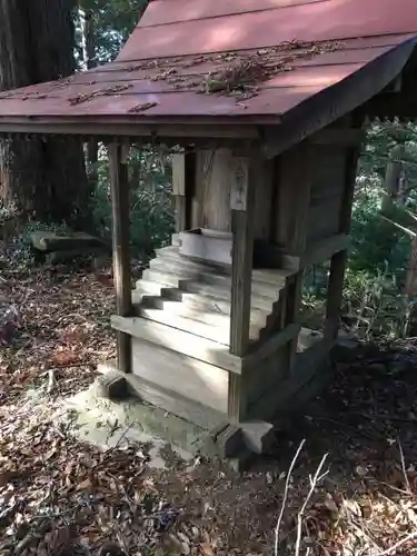 西金砂神社の末社