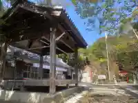 産土神社の{uncategorized: "未分類", other: "その他", undefined: "問題あり", building: "その他建物", grave: "お墓", sacred_gate: "鳥居", guardian: "狛犬", statue: "像", buddha: "仏像", history: "歴史", nature: "自然", garden: "庭園", animal: "動物", pagoda: "塔", temizu: "手水舎", mountain_gate: "山門・神門", sanctuary: "本殿・本堂", subordinate: "末社・摂社", art: "芸術", scenery: "景色", jizo: "地蔵", ema: "絵馬", goshuin: "御朱印", omikuji: "おみくじ", items: "授与品その他", amulet: "お守り", goshuincho: "御朱印帳", eats: "食事", festival: "お祭り", votive_dance: "神楽", shichigosan: "七五三参", wedding: "結婚式", experience: "体験その他", initially: "初詣", around: "周辺", anti_infection: "感染症対策"}