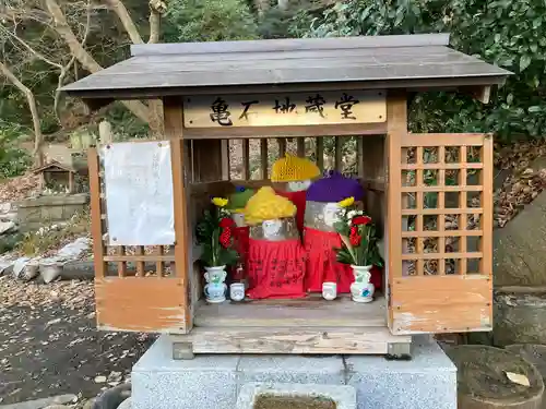 亀石地蔵堂(大阪府)