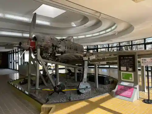 知覧町護国神社の{uncategorized: "未分類", other: "その他", undefined: "問題あり", building: "その他建物", grave: "お墓", sacred_gate: "鳥居", guardian: "狛犬", statue: "像", buddha: "仏像", history: "歴史", nature: "自然", garden: "庭園", animal: "動物", pagoda: "塔", temizu: "手水舎", mountain_gate: "山門・神門", sanctuary: "本殿・本堂", subordinate: "末社・摂社", art: "芸術", scenery: "景色", jizo: "地蔵", ema: "絵馬", goshuin: "御朱印", omikuji: "おみくじ", items: "授与品その他", amulet: "お守り", goshuincho: "御朱印帳", eats: "食事", festival: "お祭り", votive_dance: "神楽", shichigosan: "七五三参", wedding: "結婚式", experience: "体験その他", initially: "初詣", around: "周辺", anti_infection: "感染症対策"}