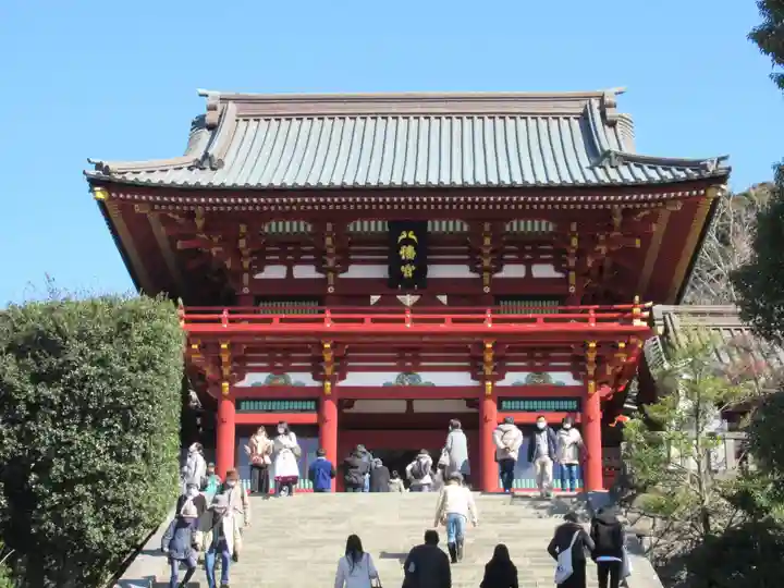 鶴岡八幡宮の山門・神門