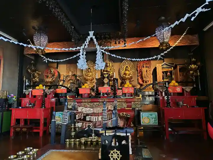 真言密寺の本殿・本堂