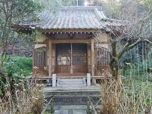 妙法寺の山門