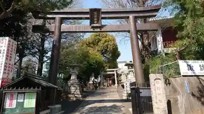 諏訪神社の鳥居