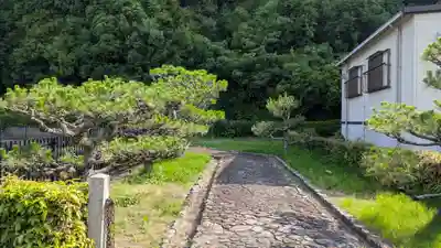 孝元天皇陵(劔池嶋上陵)(奈良県)