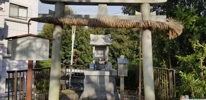 川端水神社の鳥居