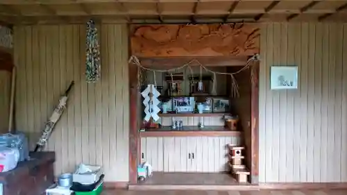 忍路神社の本殿・本堂