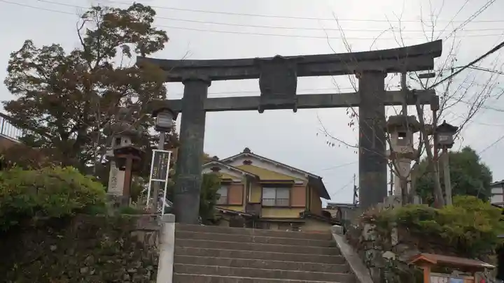 金峯山寺の鳥居