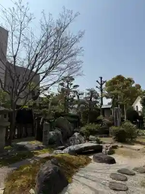 妙行寺の{uncategorized: "未分類", other: "その他", undefined: "問題あり", building: "その他建物", grave: "お墓", sacred_gate: "鳥居", guardian: "狛犬", statue: "像", buddha: "仏像", history: "歴史", nature: "自然", garden: "庭園", animal: "動物", pagoda: "塔", temizu: "手水舎", mountain_gate: "山門・神門", sanctuary: "本殿・本堂", subordinate: "末社・摂社", art: "芸術", scenery: "景色", jizo: "地蔵", ema: "絵馬", goshuin: "御朱印", omikuji: "おみくじ", items: "授与品その他", amulet: "お守り", goshuincho: "御朱印帳", eats: "食事", festival: "お祭り", votive_dance: "神楽", shichigosan: "七五三参", wedding: "結婚式", experience: "体験その他", initially: "初詣", around: "周辺", anti_infection: "感染症対策"}