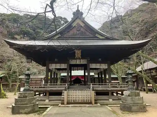 金崎宮の本殿・本堂