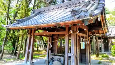 八剱社の手水舎