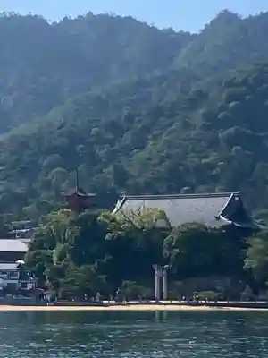 厳島神社(広島県)