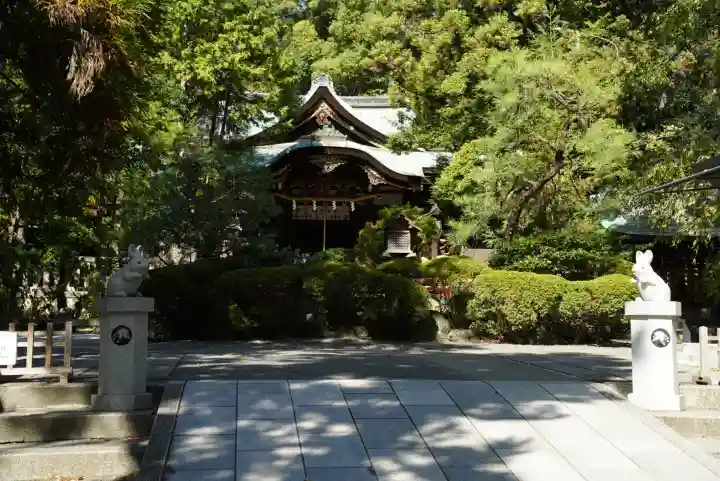 岡崎神社の本殿・本堂