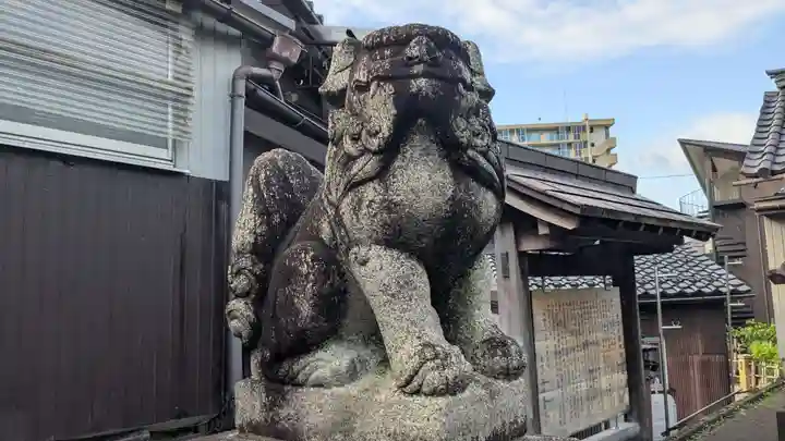 金刀比羅神社の狛犬