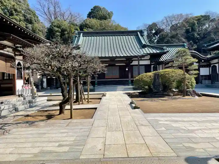 高松寺の{uncategorized: "未分類", other: "その他", undefined: "問題あり", building: "その他建物", grave: "お墓", sacred_gate: "鳥居", guardian: "狛犬", statue: "像", buddha: "仏像", history: "歴史", nature: "自然", garden: "庭園", animal: "動物", pagoda: "塔", temizu: "手水舎", mountain_gate: "山門・神門", sanctuary: "本殿・本堂", subordinate: "末社・摂社", art: "芸術", scenery: "景色", jizo: "地蔵", ema: "絵馬", goshuin: "御朱印", omikuji: "おみくじ", items: "授与品その他", amulet: "お守り", goshuincho: "御朱印帳", eats: "食事", festival: "お祭り", votive_dance: "神楽", shichigosan: "七五三参", wedding: "結婚式", experience: "体験その他", initially: "初詣", around: "周辺", anti_infection: "感染症対策"}