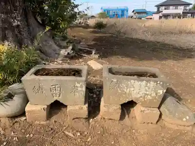 雷神社の手水舎