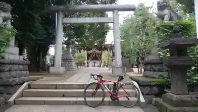 諏訪神社の鳥居