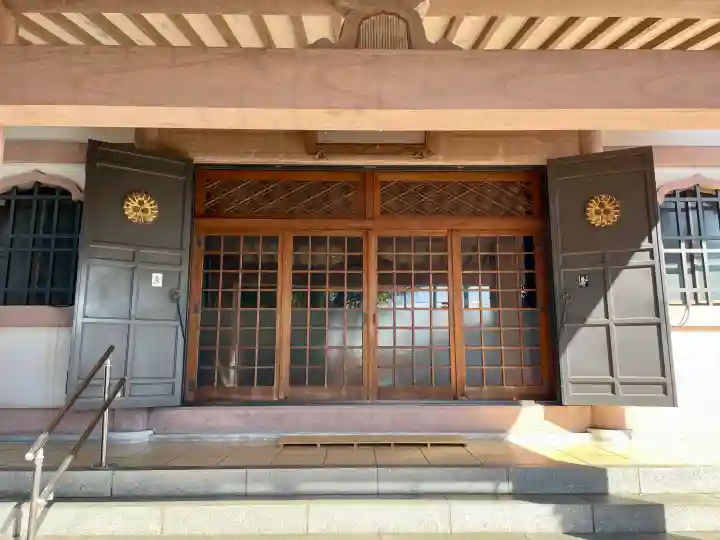 中台寺の{uncategorized: "未分類", other: "その他", undefined: "問題あり", building: "その他建物", grave: "お墓", sacred_gate: "鳥居", guardian: "狛犬", statue: "像", buddha: "仏像", history: "歴史", nature: "自然", garden: "庭園", animal: "動物", pagoda: "塔", temizu: "手水舎", mountain_gate: "山門・神門", sanctuary: "本殿・本堂", subordinate: "末社・摂社", art: "芸術", scenery: "景色", jizo: "地蔵", ema: "絵馬", goshuin: "御朱印", omikuji: "おみくじ", items: "授与品その他", amulet: "お守り", goshuincho: "御朱印帳", eats: "食事", festival: "お祭り", votive_dance: "神楽", shichigosan: "七五三参", wedding: "結婚式", experience: "体験その他", initially: "初詣", around: "周辺", anti_infection: "感染症対策"}