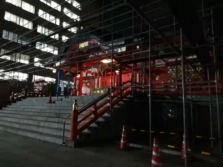 花園神社の本殿・本堂