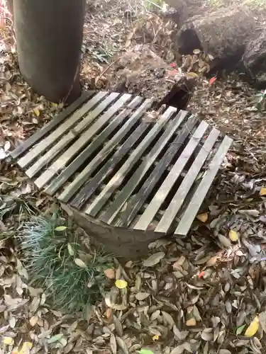 月之宮社の手水舎