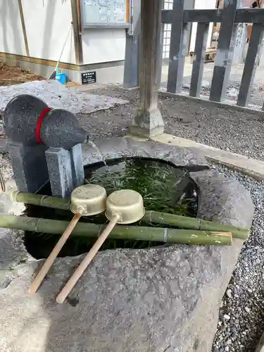 三嶋神社の手水舎