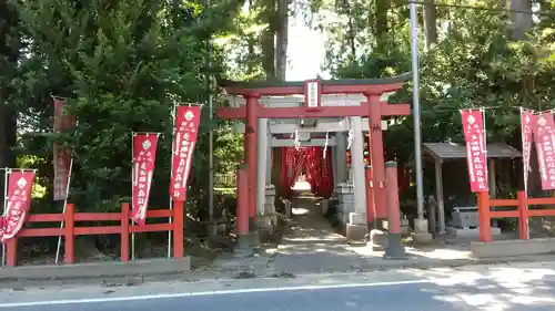 多田朝日森稲荷神社の鳥居