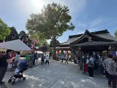倶利迦羅不動寺山頂本堂の{uncategorized: "未分類", other: "その他", undefined: "問題あり", building: "その他建物", grave: "お墓", sacred_gate: "鳥居", guardian: "狛犬", statue: "像", buddha: "仏像", history: "歴史", nature: "自然", garden: "庭園", animal: "動物", pagoda: "塔", temizu: "手水舎", mountain_gate: "山門・神門", sanctuary: "本殿・本堂", subordinate: "末社・摂社", art: "芸術", scenery: "景色", jizo: "地蔵", ema: "絵馬", goshuin: "御朱印", omikuji: "おみくじ", items: "授与品その他", amulet: "お守り", goshuincho: "御朱印帳", eats: "食事", festival: "お祭り", votive_dance: "神楽", shichigosan: "七五三参", wedding: "結婚式", experience: "体験その他", initially: "初詣", around: "周辺", anti_infection: "感染症対策"}