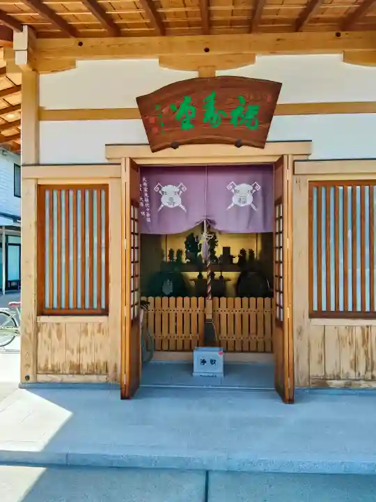 臨南寺の{uncategorized: "未分類", other: "その他", undefined: "問題あり", building: "その他建物", grave: "お墓", sacred_gate: "鳥居", guardian: "狛犬", statue: "像", buddha: "仏像", history: "歴史", nature: "自然", garden: "庭園", animal: "動物", pagoda: "塔", temizu: "手水舎", mountain_gate: "山門・神門", sanctuary: "本殿・本堂", subordinate: "末社・摂社", art: "芸術", scenery: "景色", jizo: "地蔵", ema: "絵馬", goshuin: "御朱印", omikuji: "おみくじ", items: "授与品その他", amulet: "お守り", goshuincho: "御朱印帳", eats: "食事", festival: "お祭り", votive_dance: "神楽", shichigosan: "七五三参", wedding: "結婚式", experience: "体験その他", initially: "初詣", around: "周辺", anti_infection: "感染症対策"}