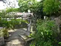 三柱神社の狛犬