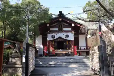 稲毛神社の本殿・本堂