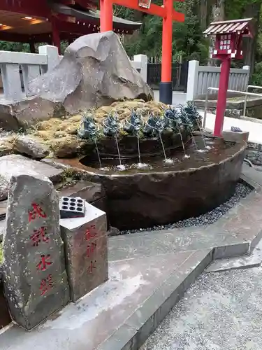 箱根神社の手水舎