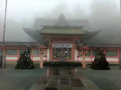 高良大社の本殿・本堂