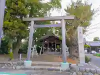 神明社の鳥居