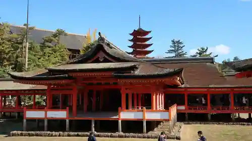 厳島神社(広島県)