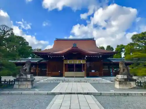 城南宮の本殿・本堂