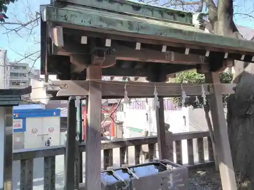 元町厳島神社の手水舎